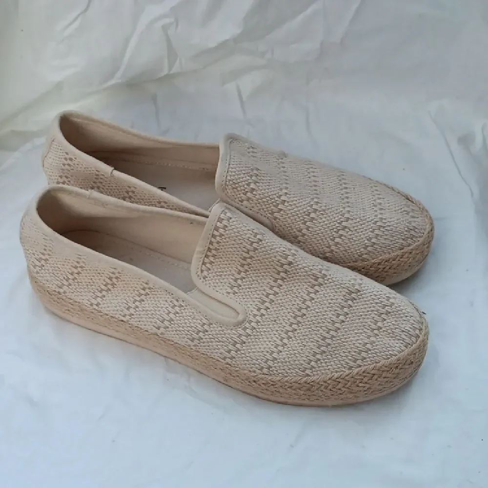Esprit Women's Cream Slip-On Shoes Size 8.5